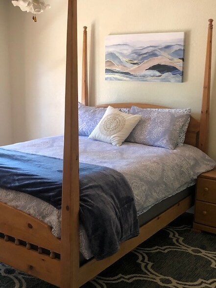 Building Photo - 40531 Saddleback Rd