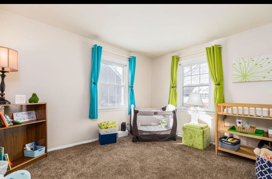 4th bedroom - 40 Fields Rd