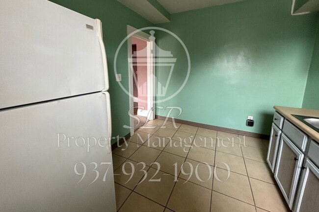 Building Photo - 203 S Broad St