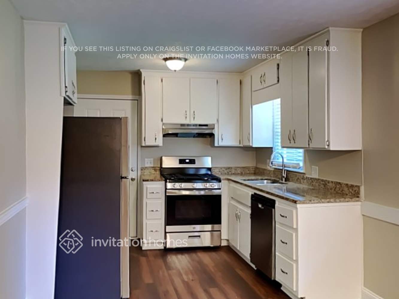 Building Photo - 504 Rivercrest Dr