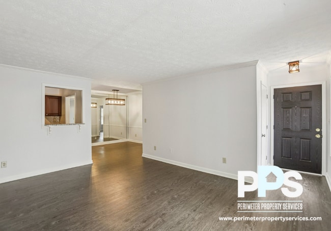 Building Photo - 801 Countryside Pl