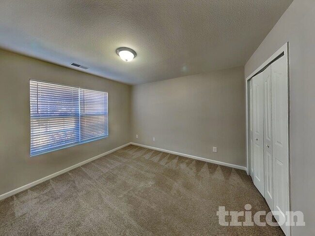 Building Photo - 142 Jacobs Woods Cir