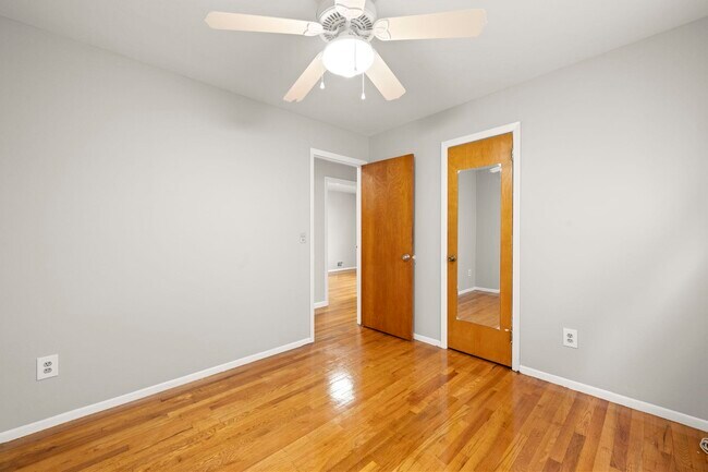 Building Photo - 51 Isabella Ave