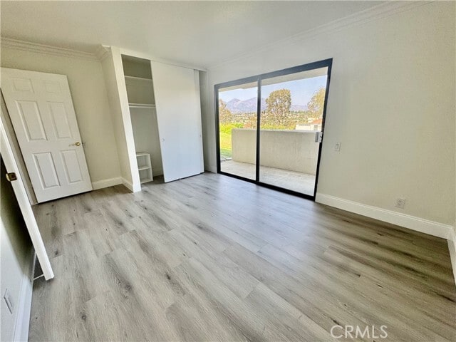Building Photo - 22342 Estallens