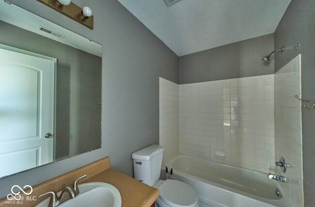 Building Photo - 14337 Weeping Cherry Dr