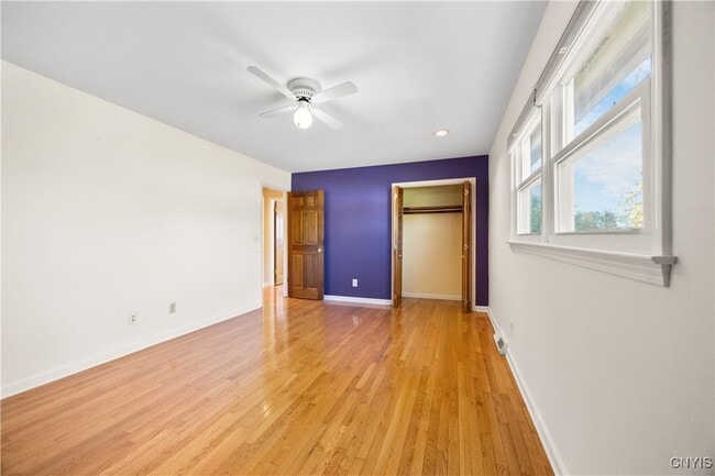 Building Photo - 8178 Old Sunridge Dr