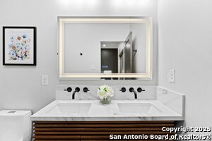 Building Photo - 6789 river