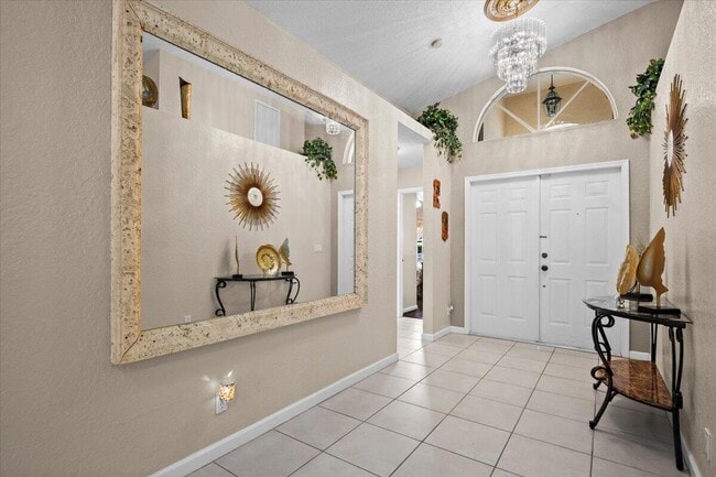 Building Photo - 12127 Sunset Point Dr