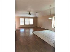 Building Photo - 5970 Dustin Trl