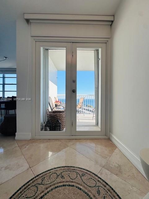 Building Photo - 150 SE 25th Rd