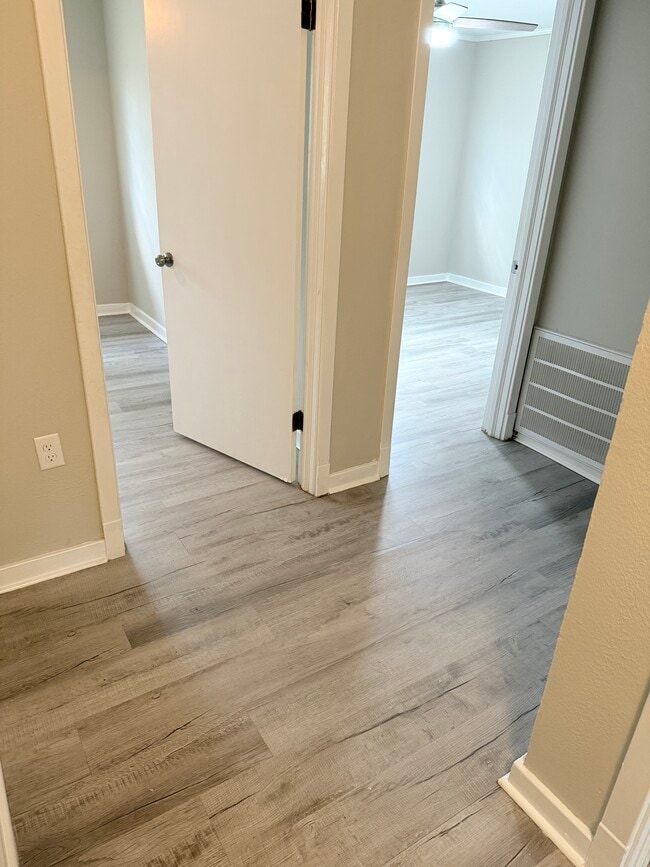 Building Photo - 3415 36th Ave