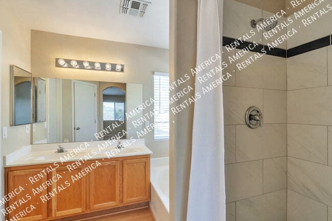 Building Photo - 1097 S Desert Senna Loop