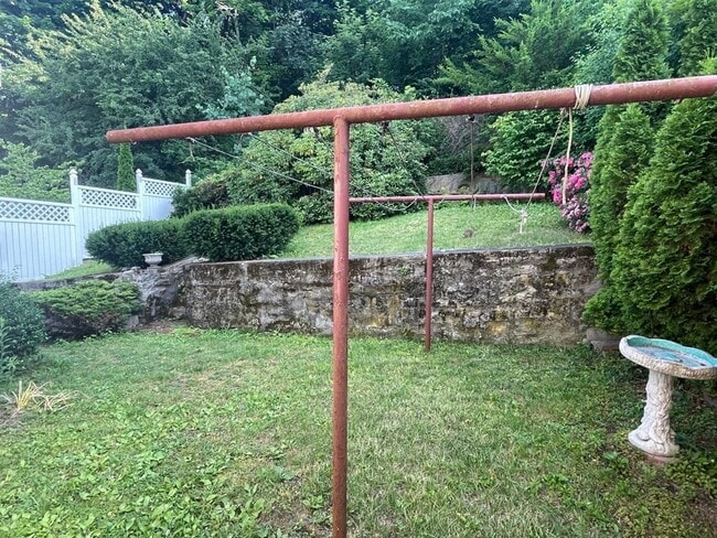 Building Photo - 84 Langley Rd