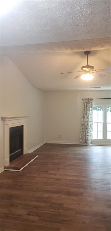 Building Photo - 1317 Hillside Ct