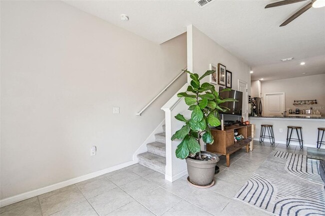 Building Photo - 2123 Laceflower Dr