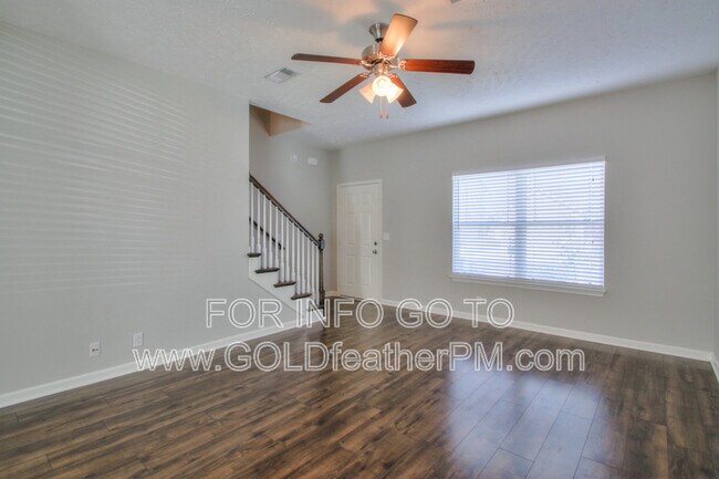 Building Photo - 3365 Tourmaline Dr