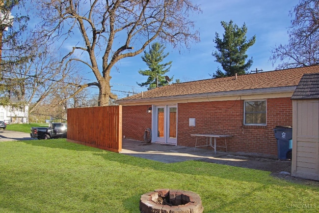 Building Photo - 1432 OH-131