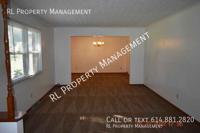Building Photo - WAIVED APPLICATION FEE(S) AND 1 MONTH FREE...