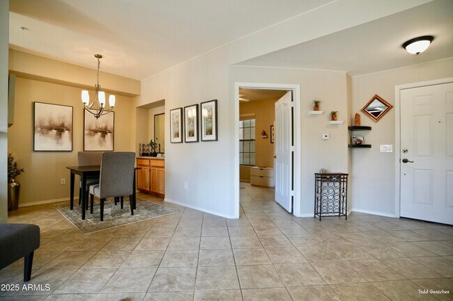 Building Photo - 14950 W Mountain View Blvd