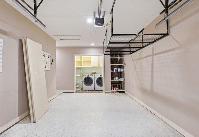 Building Photo - 2019 Brimberry St