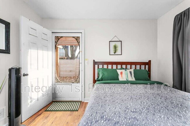 Building Photo - 11221 W 59th Terrace