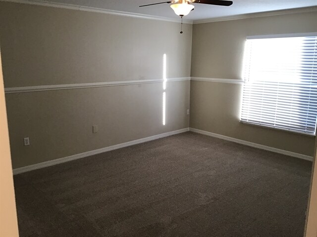 Building Photo - 193 King Arthur Court