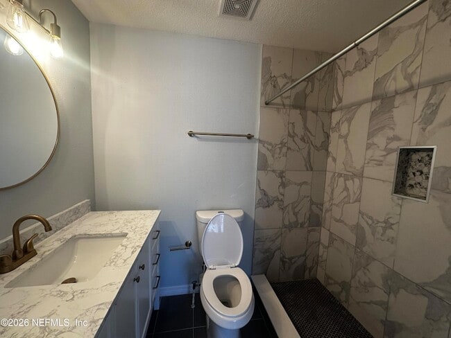 Building Photo - 3548 Lone Tree Ln