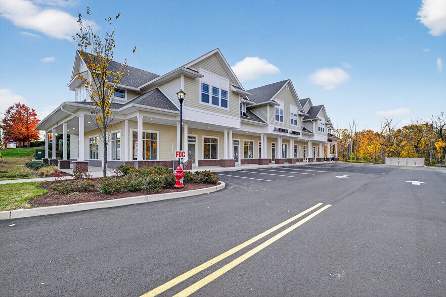 Building Photo - 692 US Highway 206