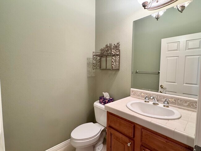 Building Photo - 78768 Yellen Dr
