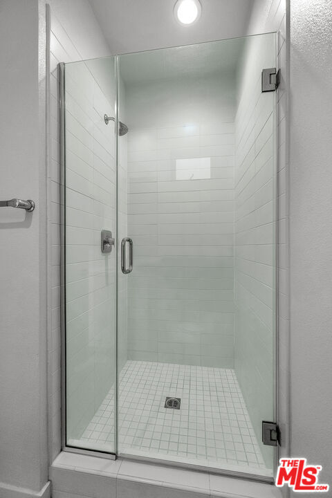 Building Photo - 5605 E Alloway Ct