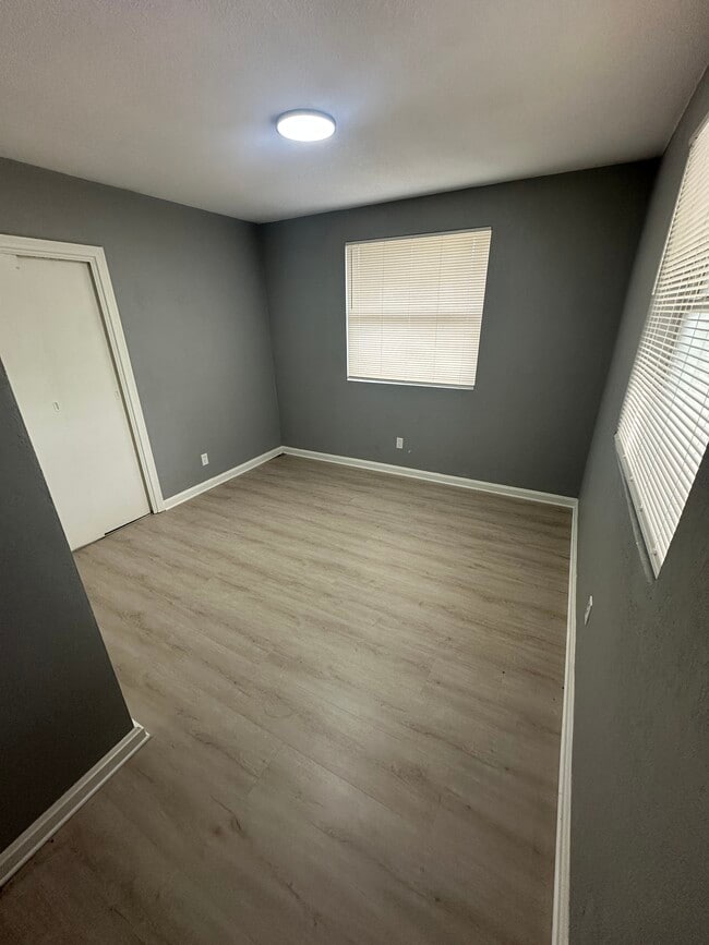 Building Photo - 3150 Belden Cir