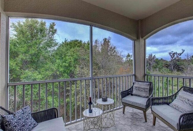 Building Photo - 8342 Enclave Way