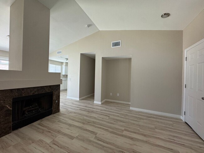 Building Photo - 25060 Steiner Dr