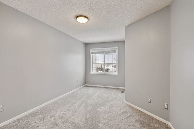 Building Photo - 14438 Sumter Ave
