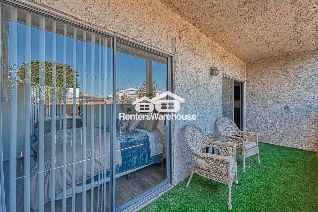 Building Photo - 8433 Hearth Dr