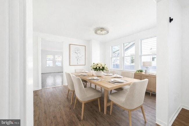 Building Photo - 608 Bethel Ave