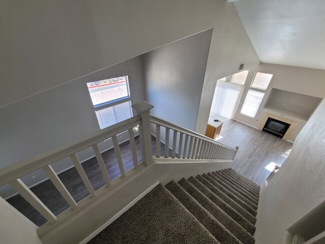 Building Photo - Beautiful 4 Bedroom Home in Green Valley