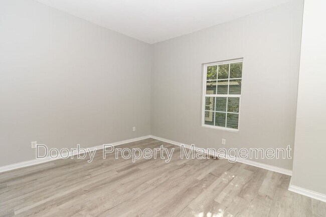 Building Photo - 4807 14th Ave