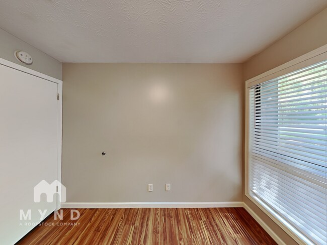 Building Photo - 1253 Blazing Ridge W SW