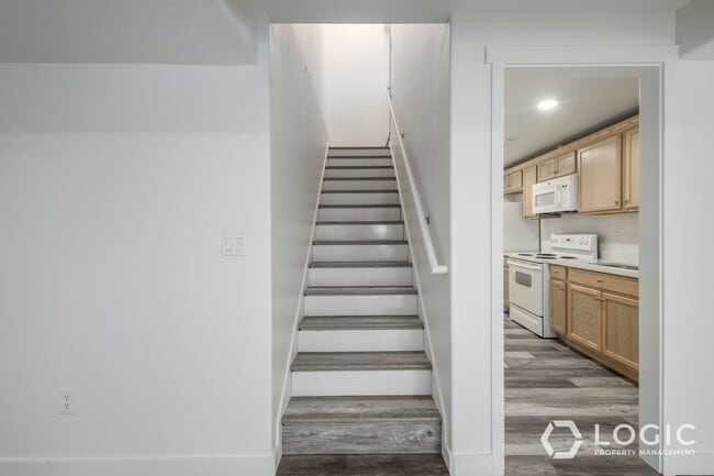 Building Photo - 5075 Rustic Patch Rd