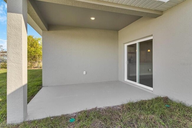 Building Photo - 10697 N Dragonis Dr
