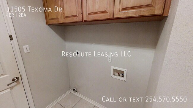 Building Photo - 11505 Texoma Dr