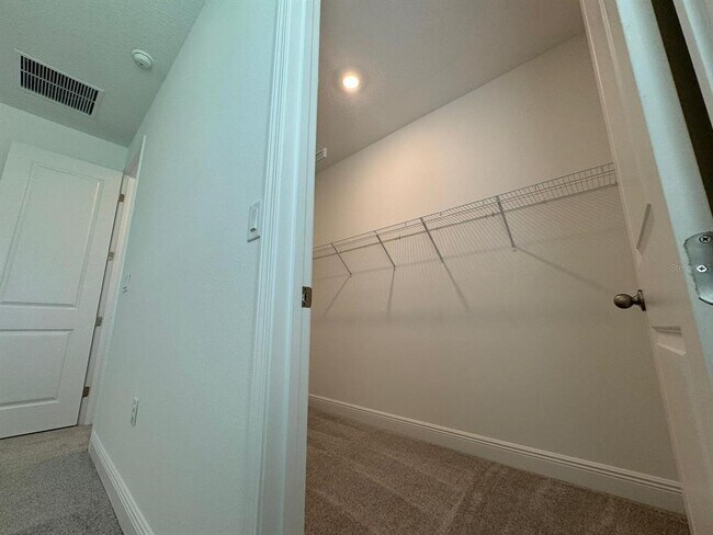 Building Photo - 2041 Axel St