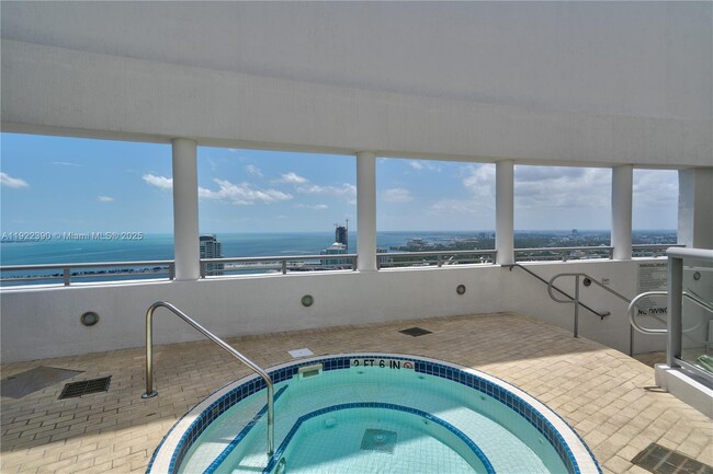 Building Photo - 60 SW 13th St