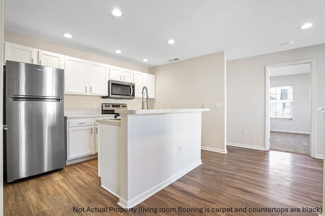 Building Photo - 5087 Vail Pine Pl