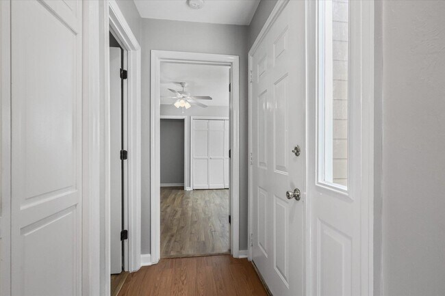 Building Photo - 3108 Ironwood Dr