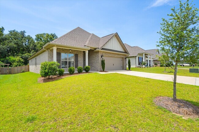 Building Photo - 774 Dunker Ave