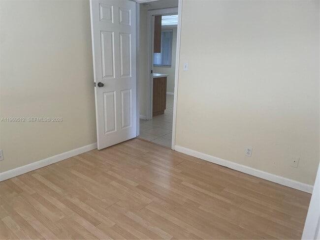 Building Photo - 3186 Via Poinciana