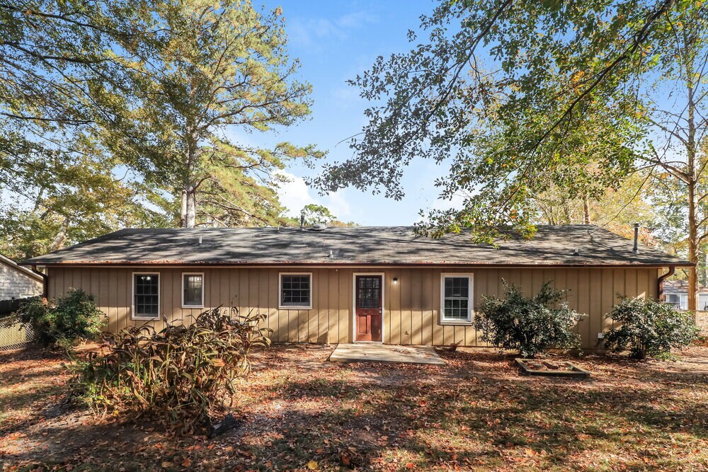 Building Photo - 3866 Misty Bleau Dr