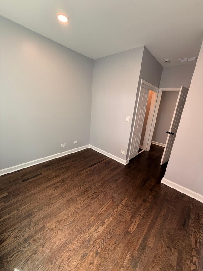 Building Photo - 2906 W Flournoy St